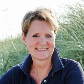 Dr. Christiane Kamps